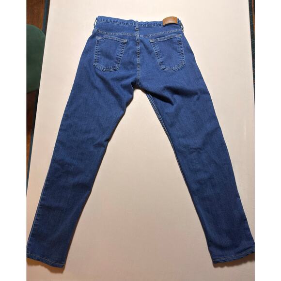 Dearborn Dark Wash Stretch Jeans — Size 32 - Picture 9 of 11